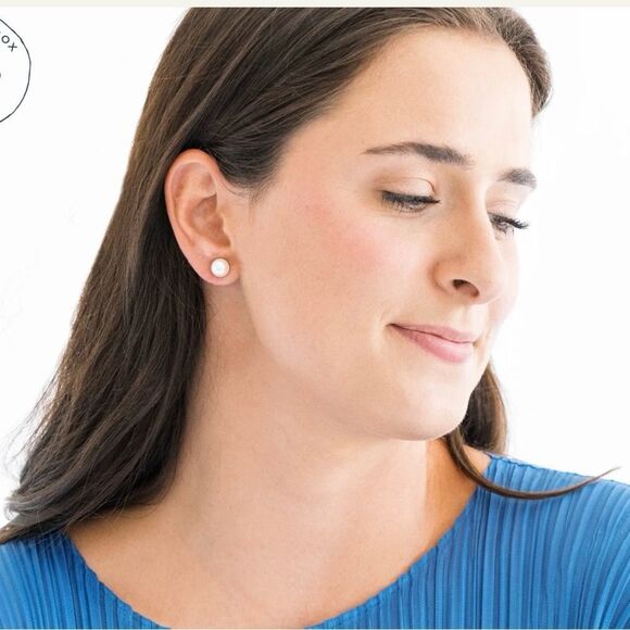 Gold and White Pearl Stud Earrings - Picture 3 of 3